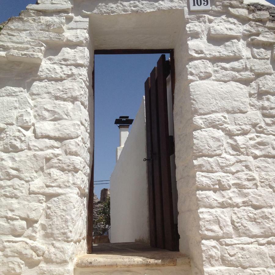 알베르벨로 Trulli Aria Di Casa 아파트 외부 사진